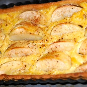 mamon blancs apple custard tart (copy)
