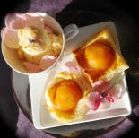 peaches in fragrant rose syrup© www.ice-cream-magazine.com
