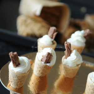 ice cream van © www.ice-cream-magazine.com