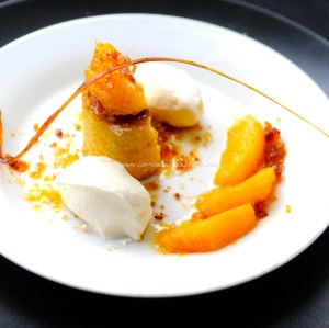 Spiced whole orange and almond cake © www.ice-cream-magazine.com