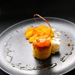 Spiced whole orange and almond cake © www.ice-cream-magazine.com
