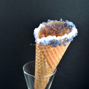 strawberries and cream ice cream © www.ice-cream-magazine.com