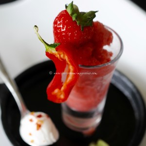 strawberries in purgatory sorbet © www.ice-cream-magazine.com