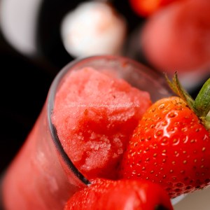 strawberries in purgatory sorbet © www.ice-cream-magazine.com